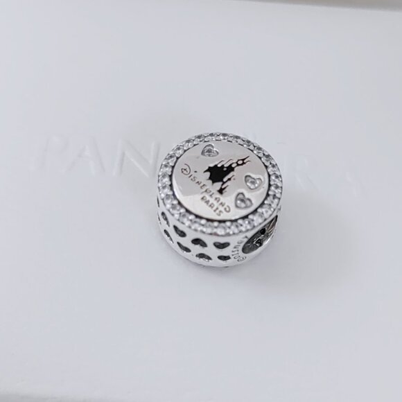 Pandora Paris Mickey and Minnie Eiffel Tower Exclusive Charm Bead with box - Picture 2 of 8